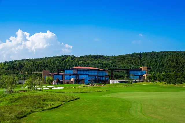 Golf Myštěves